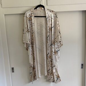 Floral Kimono/robe